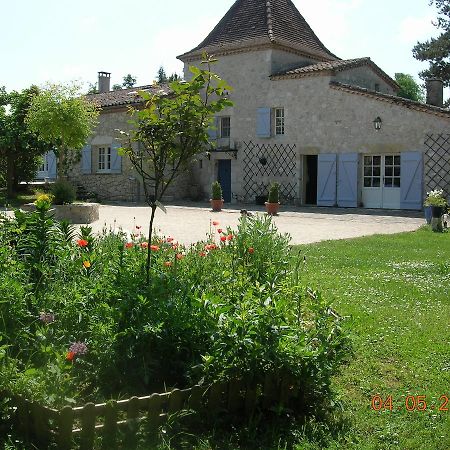 Le Colombier Bed & Breakfast Villeneuve-sur-Lot Exterior photo