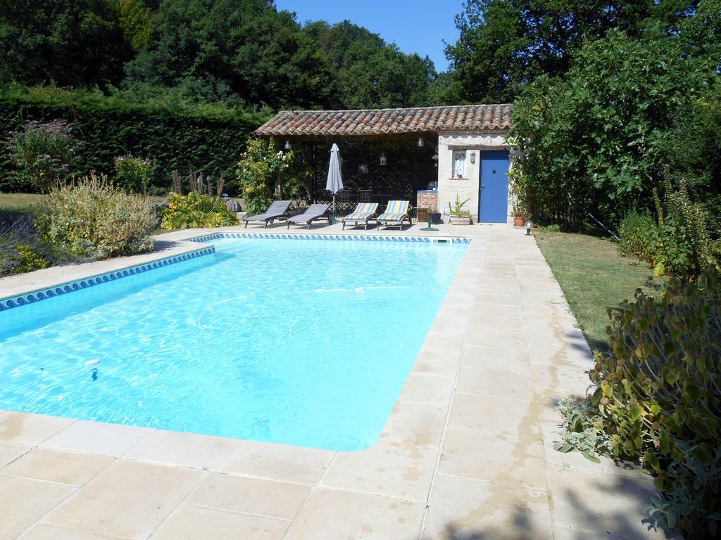 Le Colombier Bed & Breakfast Villeneuve-sur-Lot Exterior photo