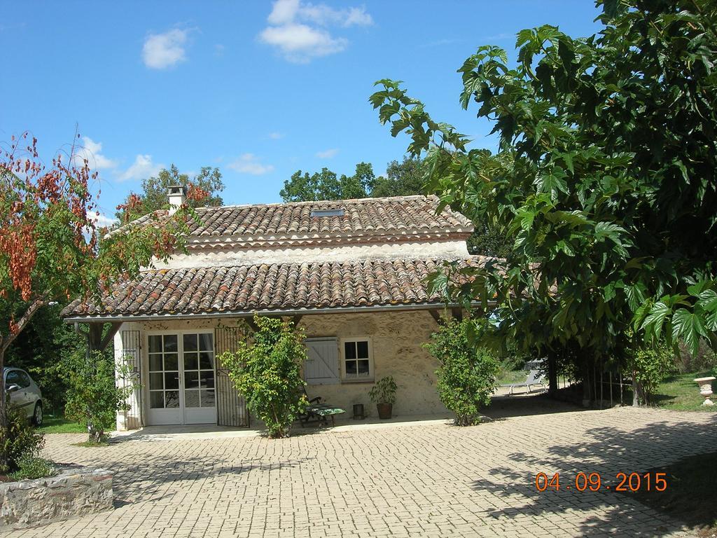 Le Colombier Bed & Breakfast Villeneuve-sur-Lot Exterior photo