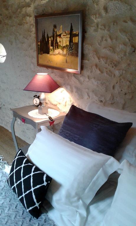 Le Colombier Bed & Breakfast Villeneuve-sur-Lot Exterior photo