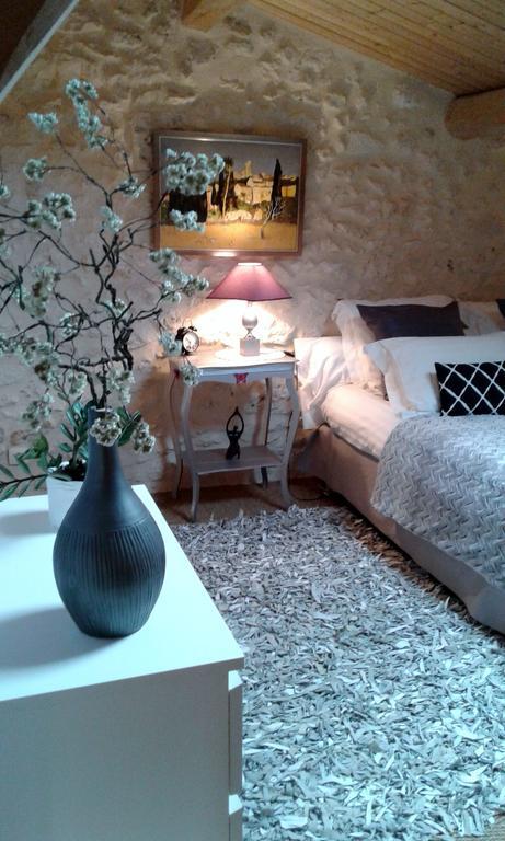 Le Colombier Bed & Breakfast Villeneuve-sur-Lot Exterior photo
